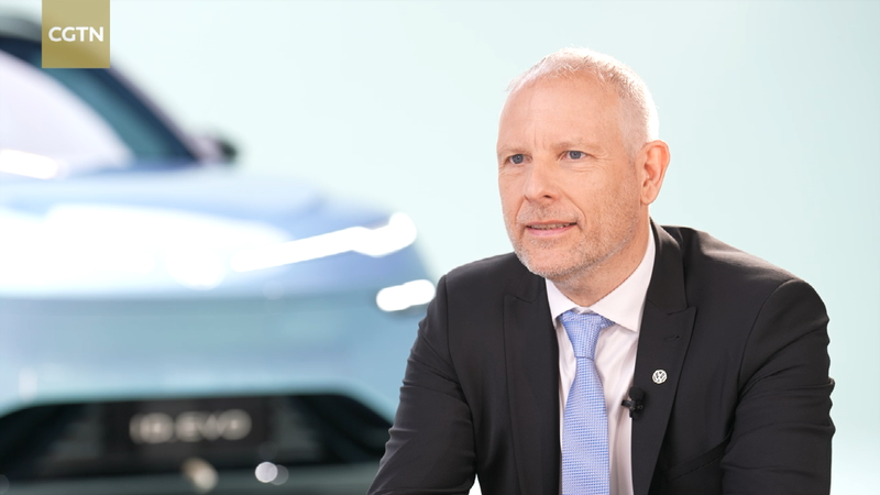 VW_China_CEO_at_Auto_Shanghai__Tariffs_Threaten_Free_Trade_poster - My Global News: Voices of a New Era VW_China_CEO_at_Auto_Shanghai__Tariffs_Threaten_Free_Trade video poster