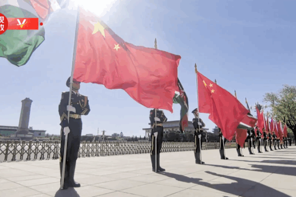 Xi Jinping Welcomes Kenyan President Ruto in Beijing Xi_Jinping_Welcomes_Kenyan_President_Ruto_in_Beijing