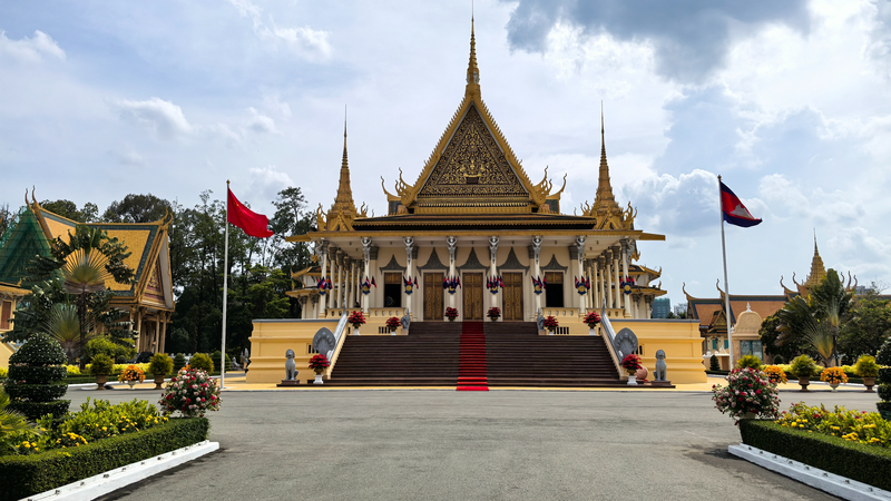 Xi_Meets_King_Sihamoni_in_Phnom_Penh__Reinforcing_China_Cambodia_Ties - My Global News: Voices of a New Era Xi_Meets_King_Sihamoni_in_Phnom_Penh__Reinforcing_China_Cambodia_Ties