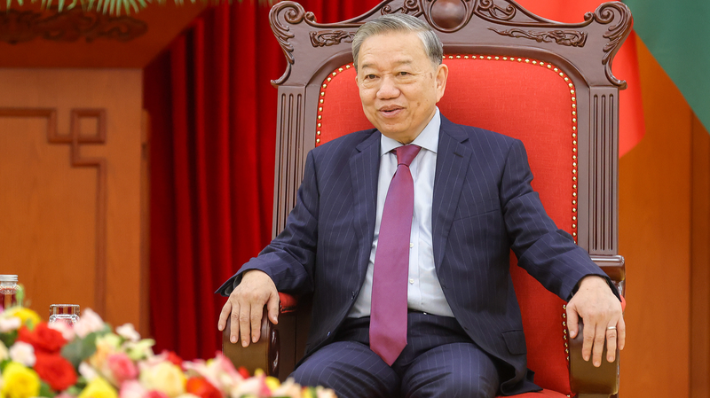 Xi_s_Visit_Ushers_in_a_New_Era_for_Vietnam_China_Ties