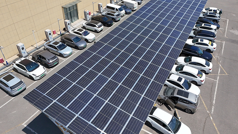 Charging Ahead: China’s NEV Network Powers May Day Travel