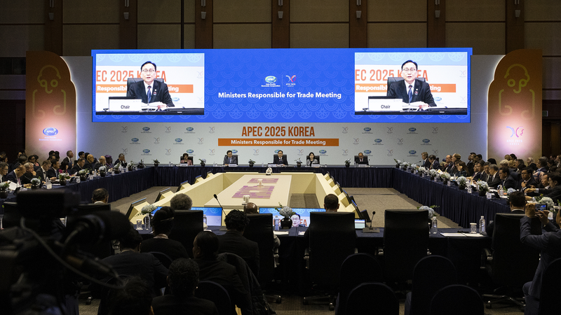 APEC_Trade_Ministers_Gather_in_Jeju_to_Navigate_Slowing_Growth