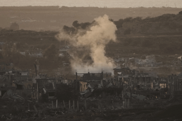Airstrikes in Gaza Kill Dozens Amid Rising Intl Criticism Airstrikes_in_Gaza_Kill_Dozens_Amid_Rising_Intl_Criticism