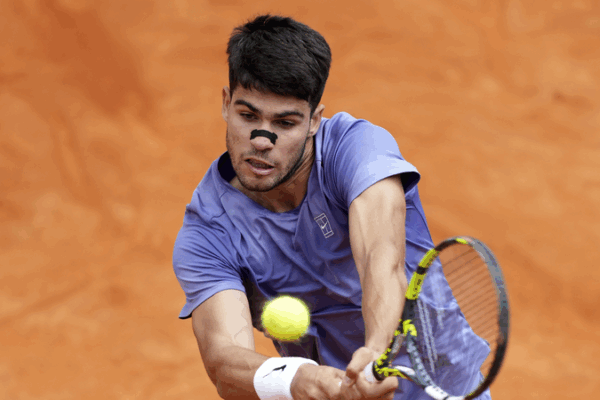 Alcaraz Cruises Past Draper to Reach Italian Open Semifinals Alcaraz_Cruises_Past_Draper_to_Reach_Italian_Open_Semifinals