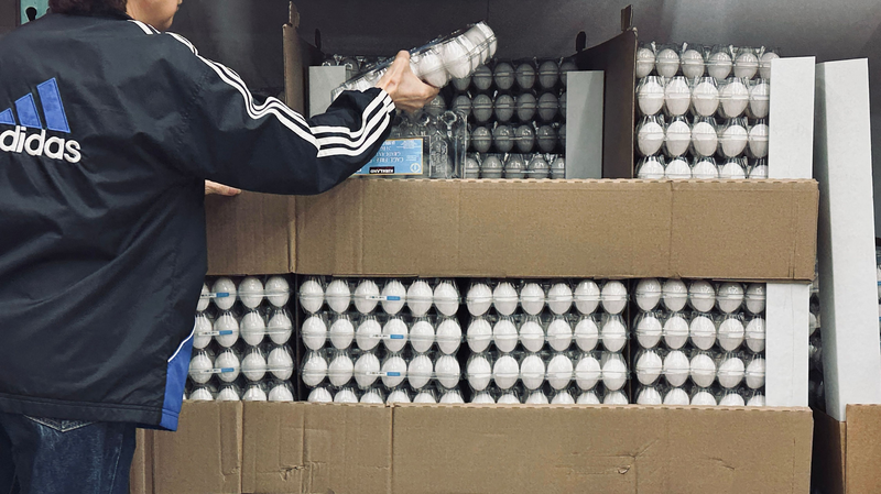 Americans_Worry_New_Tariffs_Could_Spike_Living_Costs_poster - My Global News: Voices of a New Era Americans_Worry_New_Tariffs_Could_Spike_Living_Costs video poster