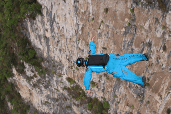 Extreme Sports Take Flight at Yunnan’s Nizhuhe Grand Canyon Extreme Sports Take Flight at Yunnan’s Nizhuhe Grand Canyon video poster