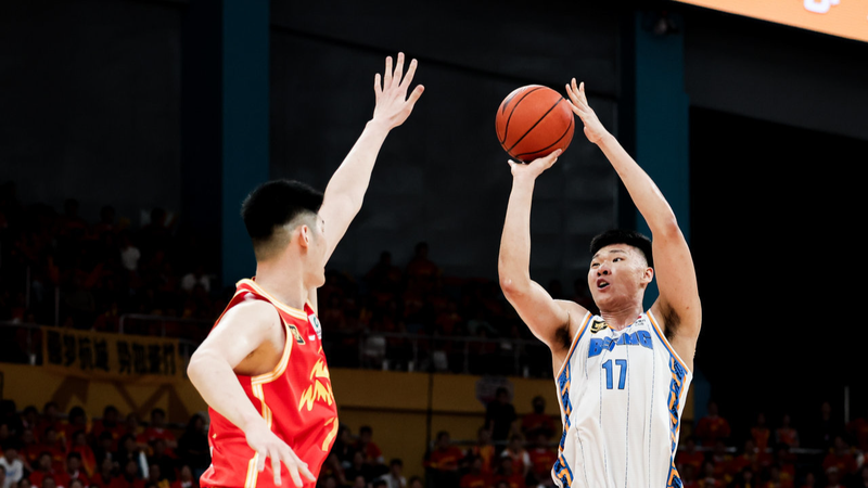 Beijing_Ducks_Rally_Past_Guangsha_Lions_to_Take_1_0_Lead_in_CBA_Finals