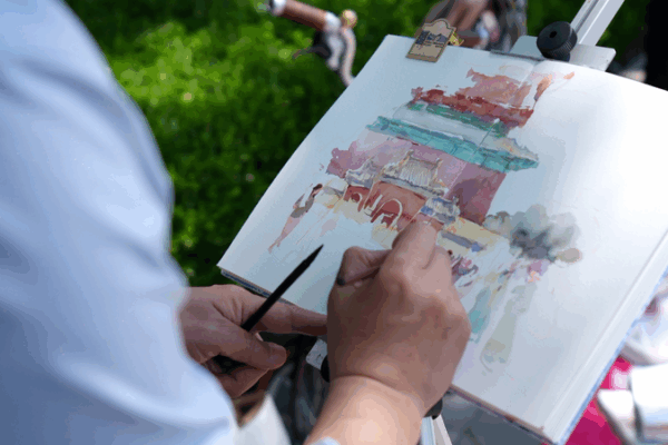 Beijing_s_Weekend_Sketchers__A_Decade_of_Cityscape_Artistry video poster