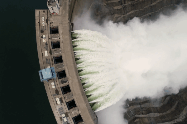 Building Smarter Dams: Global Experts Unite Against Climate Risks Building_Smarter_Dams__Global_Experts_Unite_Against_Climate_Risks video poster