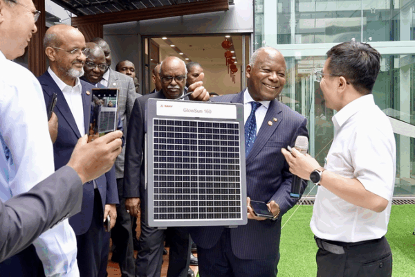 Cameroonian Ambassador Hails SANY’s Solar Energy Solutions for Africa Cameroonian_Ambassador_Hails_SANY_s_Solar_Energy_Solutions_for_Africa video poster