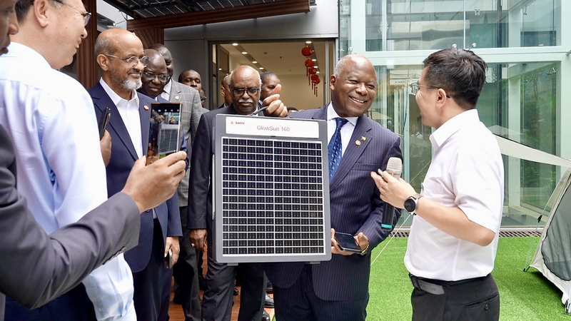 Cameroonian_Ambassador_Hails_SANY_s_Solar_Energy_Solutions_for_Africa_poster - My Global News: Voices of a New Era Cameroonian_Ambassador_Hails_SANY_s_Solar_Energy_Solutions_for_Africa video poster