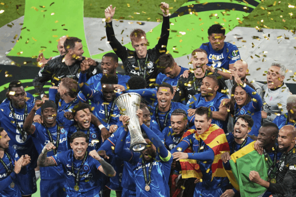 Chelsea Complete Historic UEFA Trophy Quadruple Chelsea_Complete_Historic_UEFA_Trophy_Quadruple
