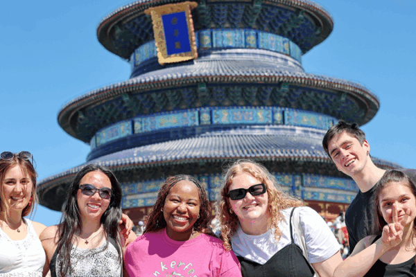 China Sees 10.89M Cross-Border Trips Over May Day Holiday China_Sees_10_89M_Cross_Border_Trips_Over_May_Day_Holiday