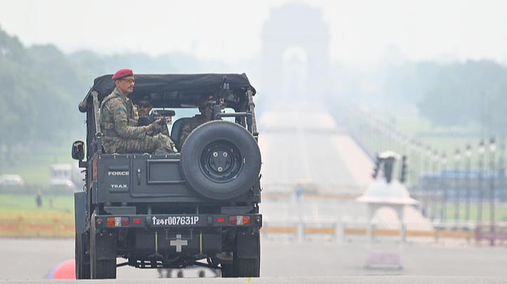 China_Urges_India_and_Pakistan_to_Remain_Calm_After_Cross_Border_Clashes