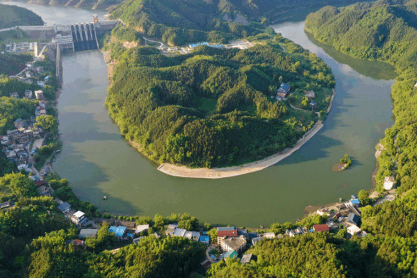Chinese Mainland Launches Plan to Revitalize Rivers and Lakes Chinese_Mainland_Launches_Plan_to_Revitalize_Rivers_and_Lakes