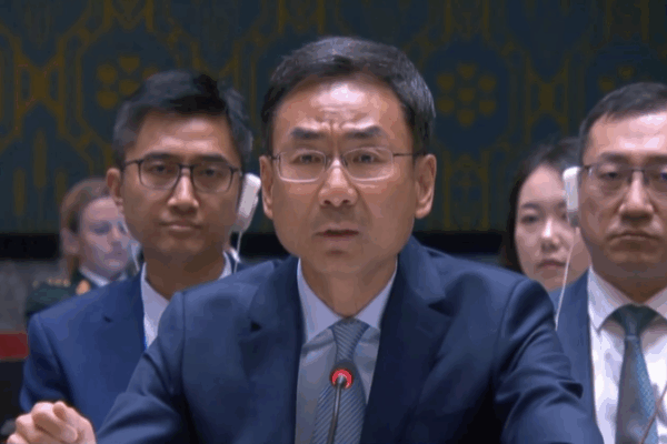 Chinese envoy Geng Shuang calls U.S. biggest threat to South China Sea peace Chinese_envoy_Geng_Shuang_calls_U_S__biggest_threat_to_South_China_Sea_peace