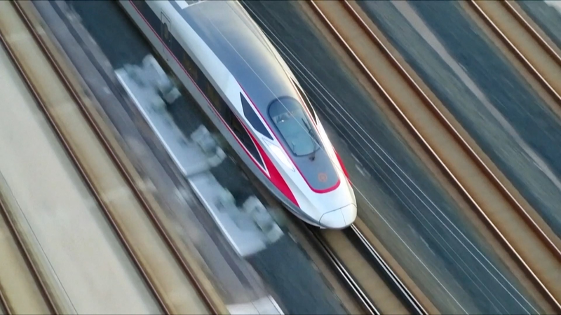 Chinese_mainland_tests_world_s_fastest_train_with_ultra_precise_brakes_poster - My Global News: Voices of a New Era Chinese_mainland_tests_world_s_fastest_train_with_ultra_precise_brakes video poster
