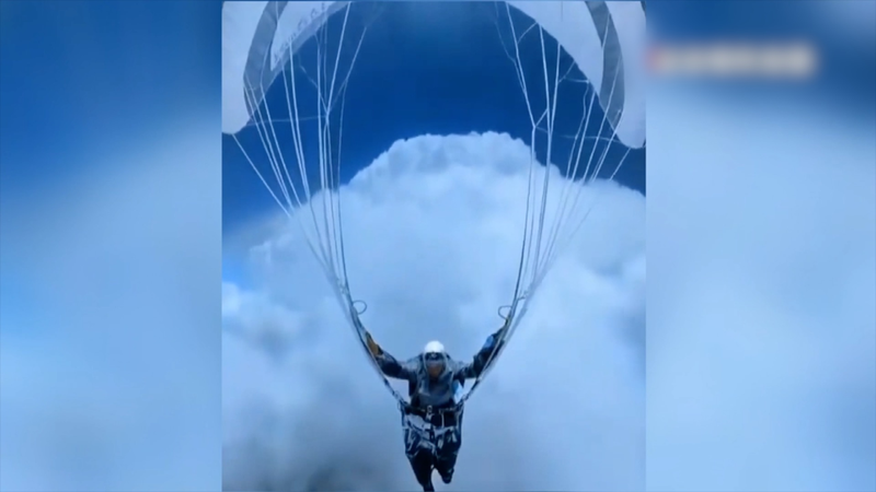 Cloud_Suck_Explained__The_Paraglider_s_8_600m_Ascent_Without_Oxygen - My Global News: Voices of a New Era Cloud_Suck_Explained__The_Paraglider_s_8_600m_Ascent_Without_Oxygen