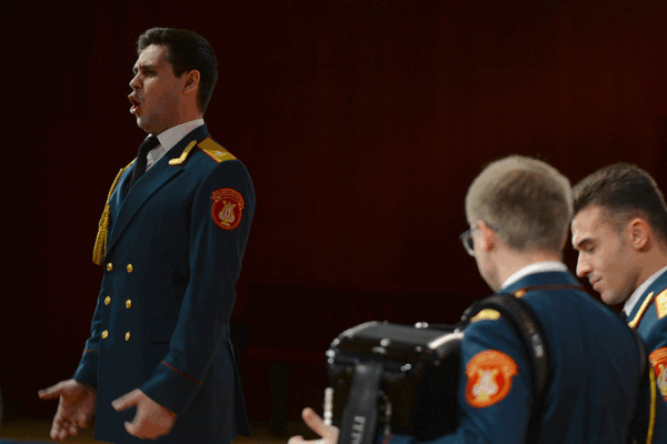Inside the Timeless Art of Russia’s Alexandrov Ensemble Inside the Timeless Art of Russia’s Alexandrov Ensemble