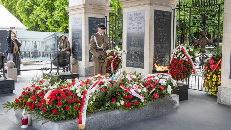 Europe Marks 80th WWII Victory with Calls for Peace and Unity Europe_Marks_80th_WWII_Victory_with_Calls_for_Peace_and_Unity