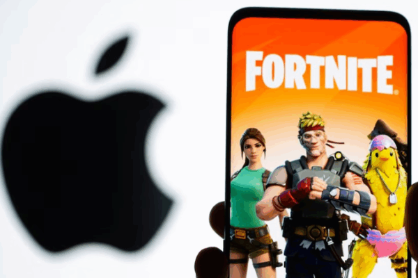 Fortnite Makes Epic Comeback to U.S. iPhones After 5-Year Ban Fortnite_Makes_Epic_Comeback_to_U_S__iPhones_After_5_Year_Ban