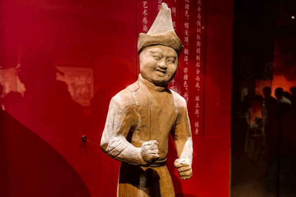 Gansu Silk Road Art Show Unites Past and Present in Beijing Gansu_Silk_Road_Art_Show_Unites_Past_and_Present_in_Beijing