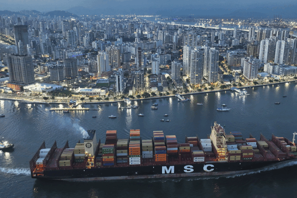 Global South Seeks Unity Amid New US Tariffs on Latin America Global_South_Seeks_Unity_Amid_New_US_Tariffs_on_Latin_America