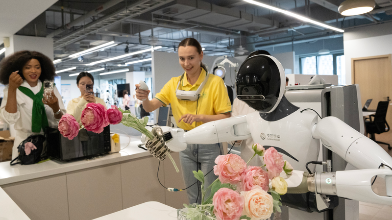 Global_Youths_Dive_into_Chinese_AI_Innovations_in_Hangzhou - My Global News: Voices of a New Era Global_Youths_Dive_into_Chinese_AI_Innovations_in_Hangzhou