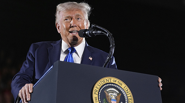 Goodbye $5 T-Shirts: How Trump’s Tariffs Could Spike Prices Goodbye__5_T_Shirts__How_Trump_s_Tariffs_Could_Spike_Prices