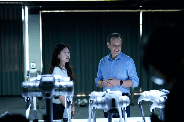Inside Unitree Robotics: CGTN Host Tours Hangzhou HQ Inside_Unitree_Robotics__CGTN_Host_Tours_Hangzhou_HQ
