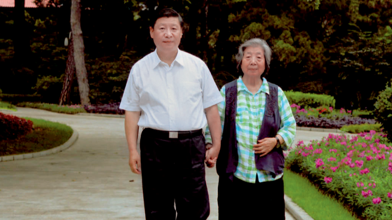 Mother_s_Day__How_Xi_Jinping_Lives_Up_to_His_Mother_s_Lesson
