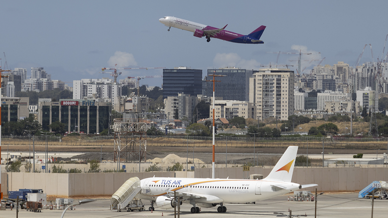 Netanyahu_Vows_Retaliation_After_Airport_Missile_Strike