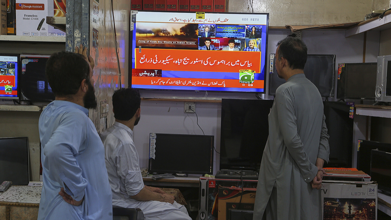 Pakistan_and_India_Announce_Immediate_Ceasefire_Amid_LoC_Tensions - My Global News: Voices of a New Era Pakistan_and_India_Announce_Immediate_Ceasefire_Amid_LoC_Tensions