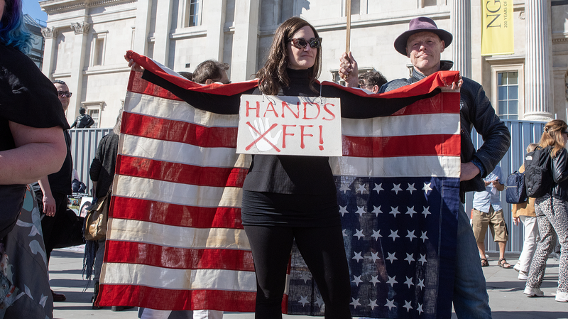 Poll_Finds_Britons__Americans_Doubt_Trump_s_Trade_Reliability