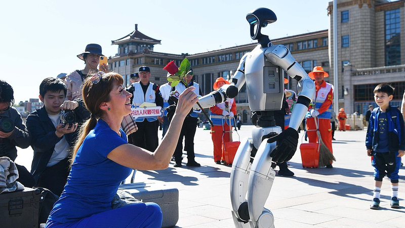 Robots_Refresh_Tourist_Experience_in_the_Chinese_Mainland - My Global News: Voices of a New Era Robots_Refresh_Tourist_Experience_in_the_Chinese_Mainland