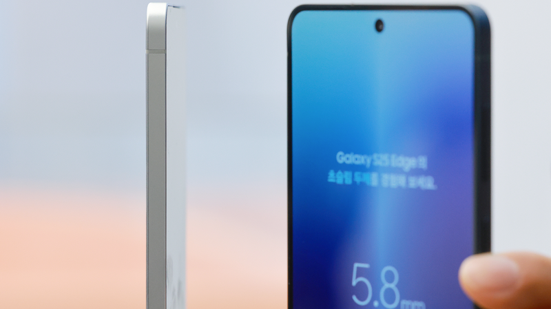 Samsung_Unveils_Slimmest_Flagship_S25_Edge_with_AI_Boost