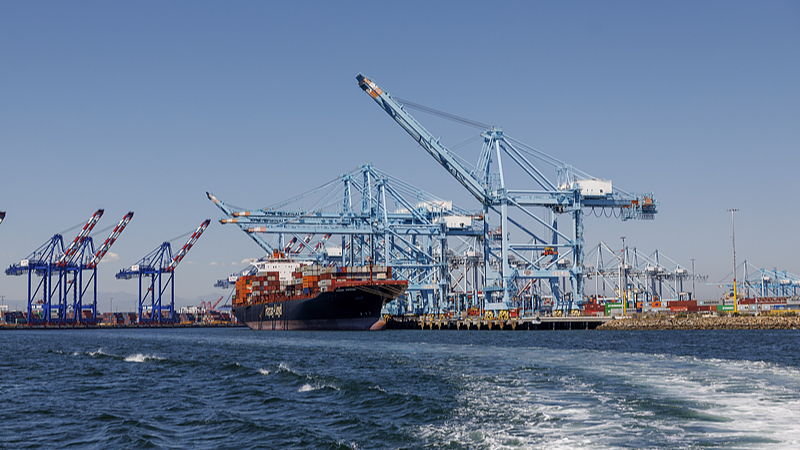 Tariff_Pressure_Pushes_U_S__Small_Firms_Toward_Bankruptcy_and_Price_Hikes