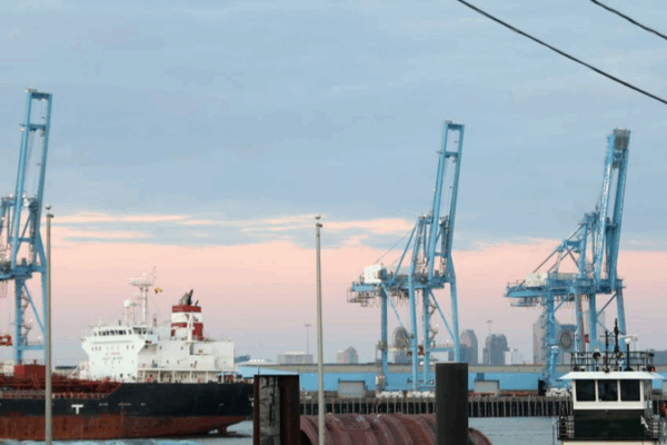 Tariff Truce Sparks 277% Surge in China-U.S. Trade Tariff_Truce_Sparks_277__Surge_in_China_U_S__Trade