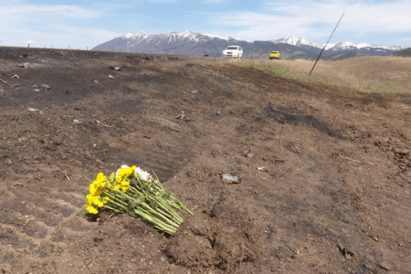 Tour_Bus_Crash_Near_Yellowstone_Kills_7__Including_Five_Chinese_Nationals video poster