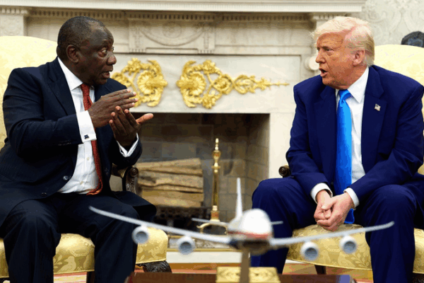 Trump and South Africa’s Ramaphosa Clash Over ‘White Genocide’ Claims Trump_and_South_Africa_s_Ramaphosa_Clash_Over__White_Genocide__Claims video poster