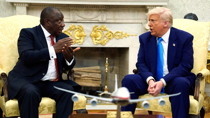 Trump_and_South_Africa_s_Ramaphosa_Clash_Over__White_Genocide__Claims video poster