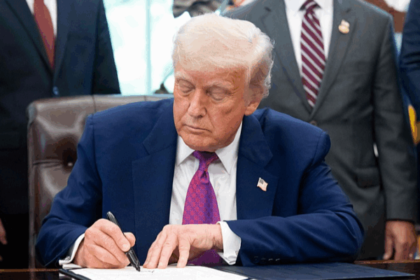 15 States Sue Over Trump’s Fast-Track Fossil Fuel Order 15 States Sue Over Trump’s Fast-Track Fossil Fuel Order