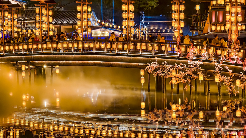 Jiangxiali: Wuhan’s Century-Old Wharf Revives Nightlife with Nostalgic Charm Jiangxiali: Wuhan’s Century-Old Wharf Revives Nightlife with Nostalgic Charm