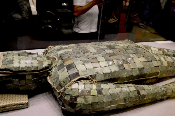 Unearthed Han Dynasty Jade Burial Suit in Henan Reveals Ancient Social Hierarchy Unearthed_Han_Dynasty_Jade_Burial_Suit_in_Henan_Reveals_Ancient_Social_Hierarchy