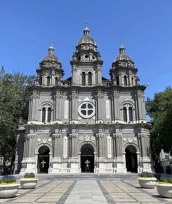 Wangfujing Church: A Living Symbol of Cultural Fusion Wangfujing_Church__A_Living_Symbol_of_Cultural_Fusion video poster