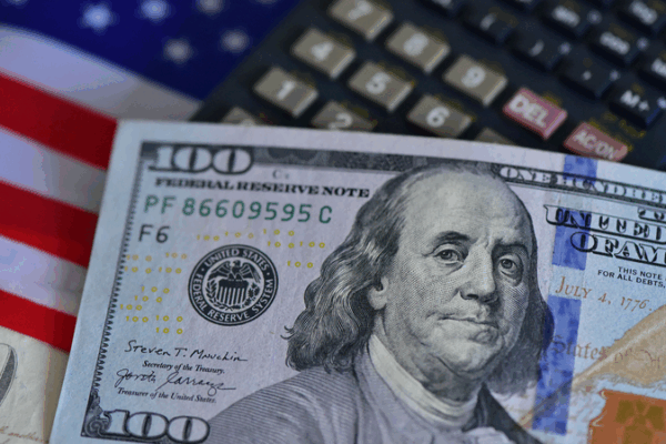 Why the Real Risk to US Finance Lies in Dollar Demand and Politics Why_the_Real_Risk_to_US_Finance_Lies_in_Dollar_Demand_and_Politics
