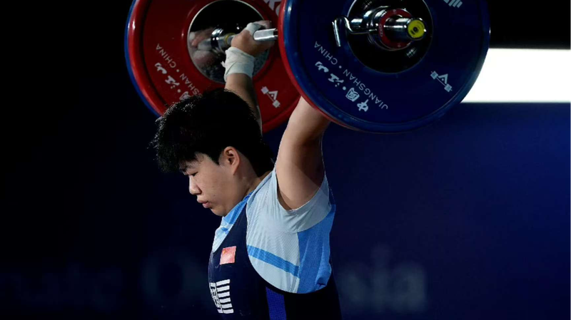 Yang and Liao Smash Records at Asian Weightlifting Championships Yang_and_Liao_Smash_Records_at_Asian_Weightlifting_Championships