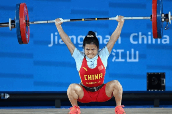 Zhao Shatters Snatch Record Twice, Claims Triple Gold in Women’s 45kg Zhao_Shatters_Snatch_Record_Twice__Claims_Triple_Gold_in_Women_s_45kg