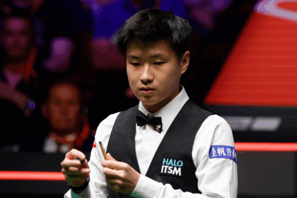 Zhao Xintong storms to 11-6 lead in Crucible snooker final Zhao_Xintong_storms_to_11_6_lead_in_Crucible_snooker_final