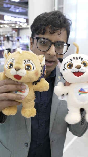 60_Second_Tour__African_Flavors_at_Hunan_Gaoqiao_Grand_Market_poster - My Global News: Voices of a New Era 60_Second_Tour__African_Flavors_at_Hunan_Gaoqiao_Grand_Market video poster